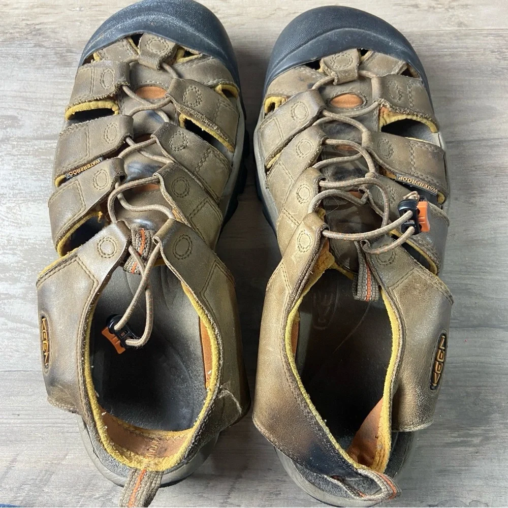 Keen Newport Brown Leather Sandal Waterproof Outdoor Hiking‎ Men's 10.5
